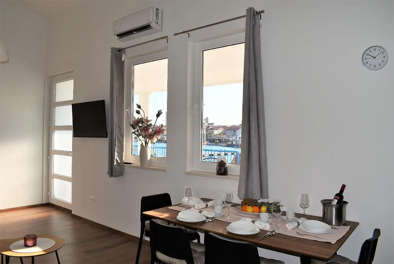Apartment Aci Marina Rab Banjol
