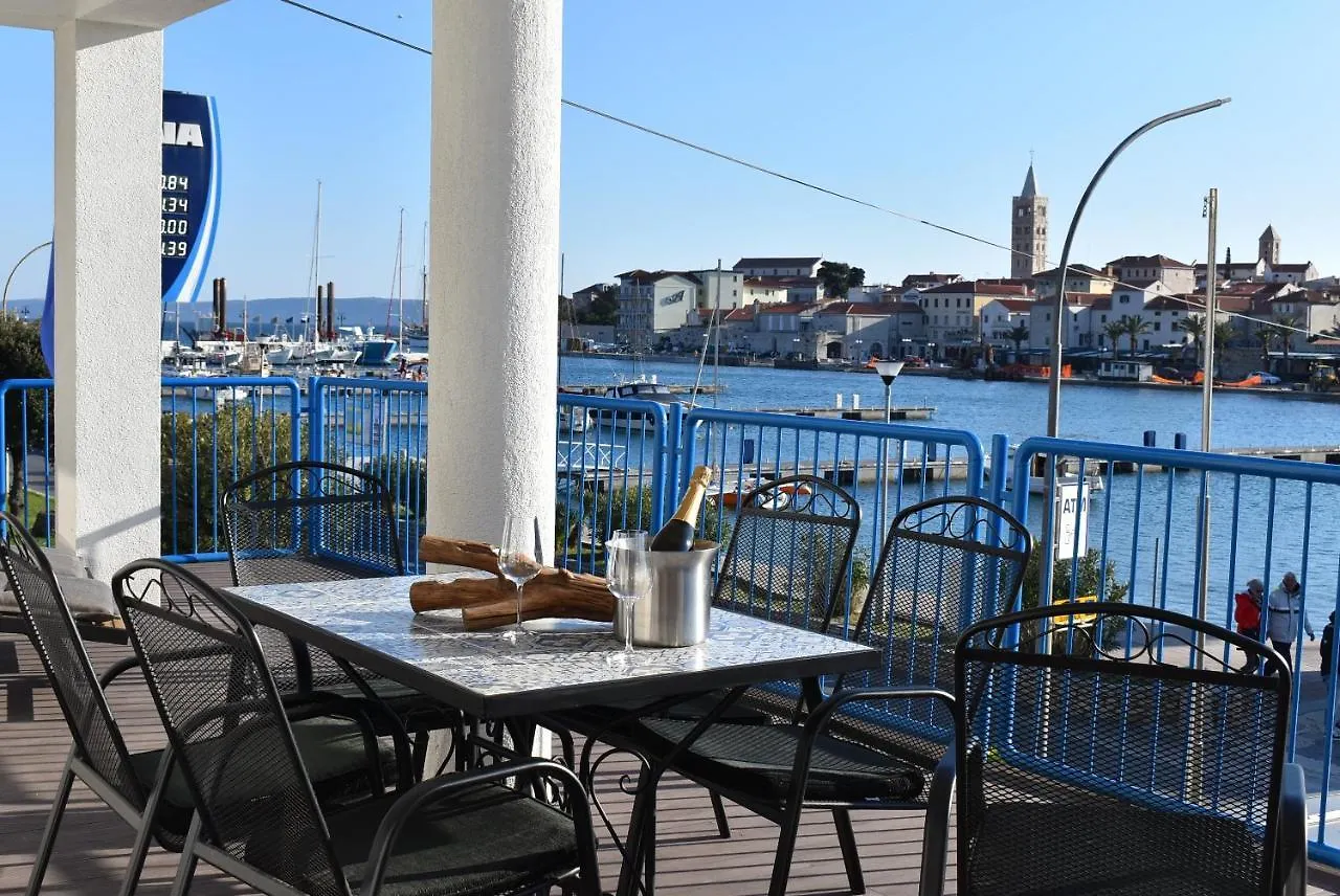 Apartment Aci Marina Rab Banjol